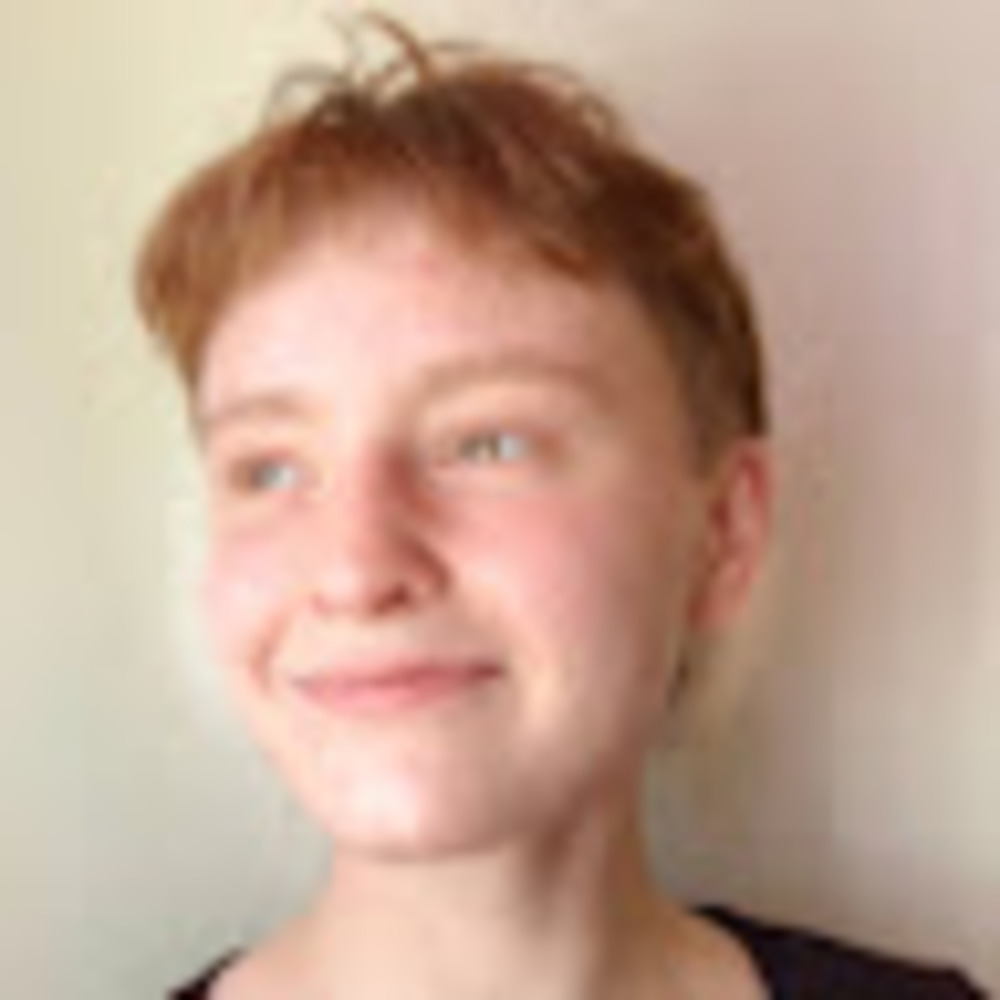 Meet your Posher, Holly